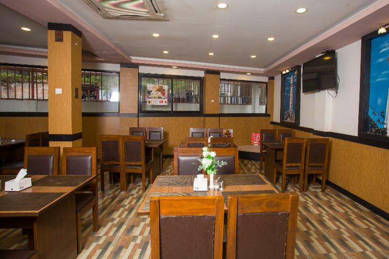 Oyo 11474 Gangaur Regency Boutique Hotel Kathmandu Ngoại thất bức ảnh